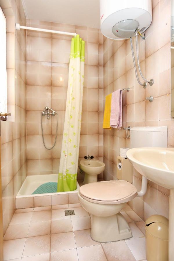 Apartments By The Sea Marusici, Omis - 1024 ميميتسا المظهر الخارجي الصورة