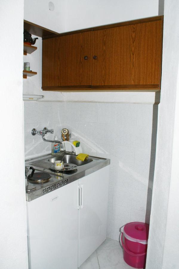 Apartments By The Sea Marusici, Omis - 1024 ميميتسا المظهر الخارجي الصورة