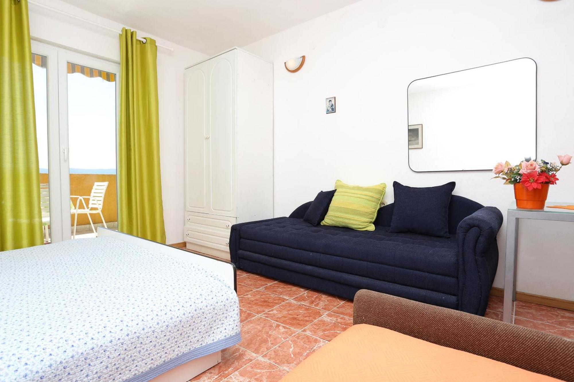 Apartments By The Sea Marusici, Omis - 1024 ميميتسا الغرفة الصورة