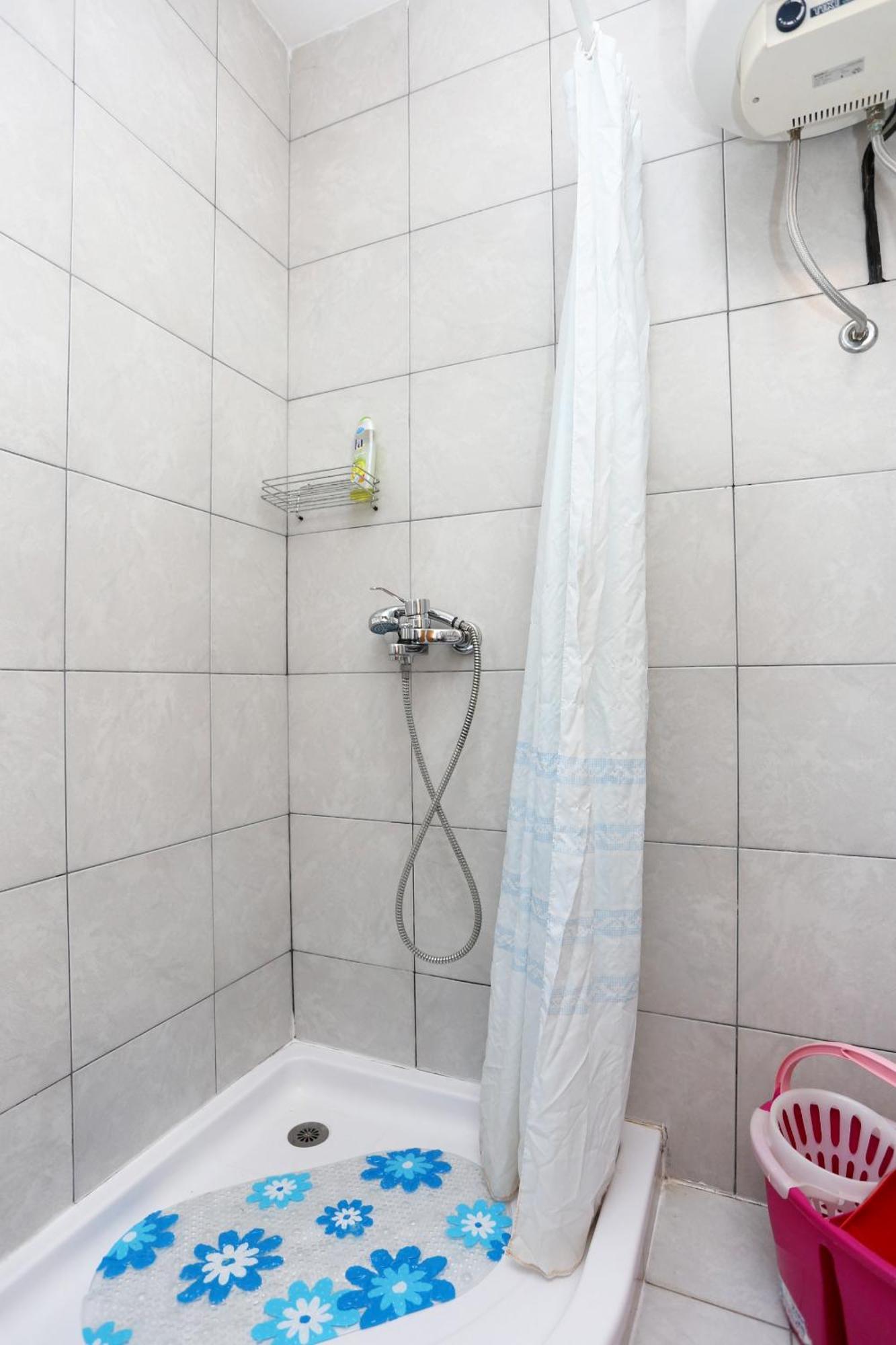 Apartments By The Sea Marusici, Omis - 1024 ميميتسا الغرفة الصورة
