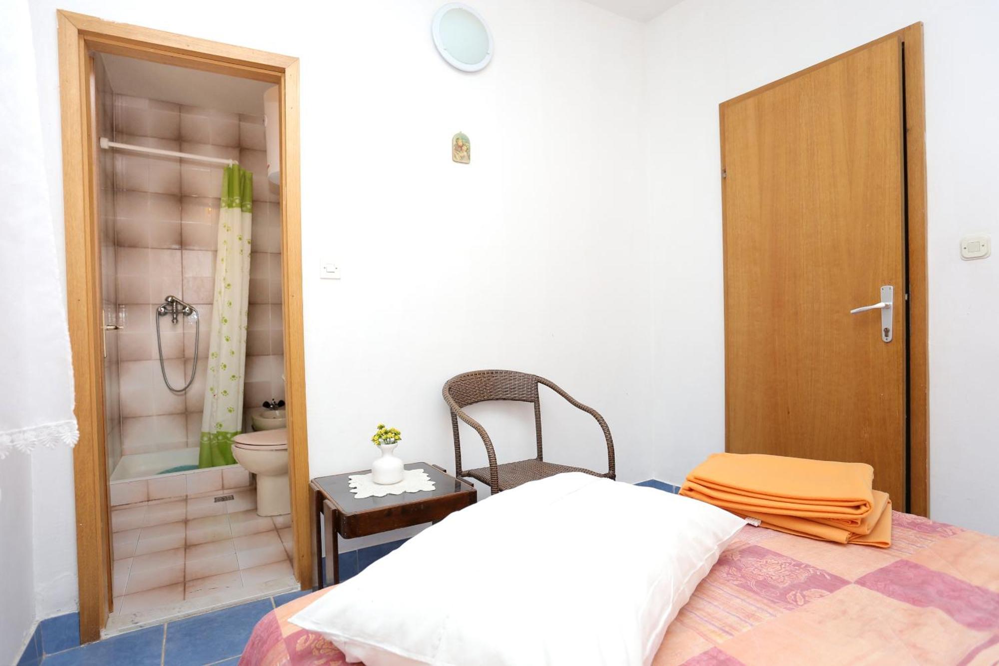 Apartments By The Sea Marusici, Omis - 1024 ميميتسا الغرفة الصورة