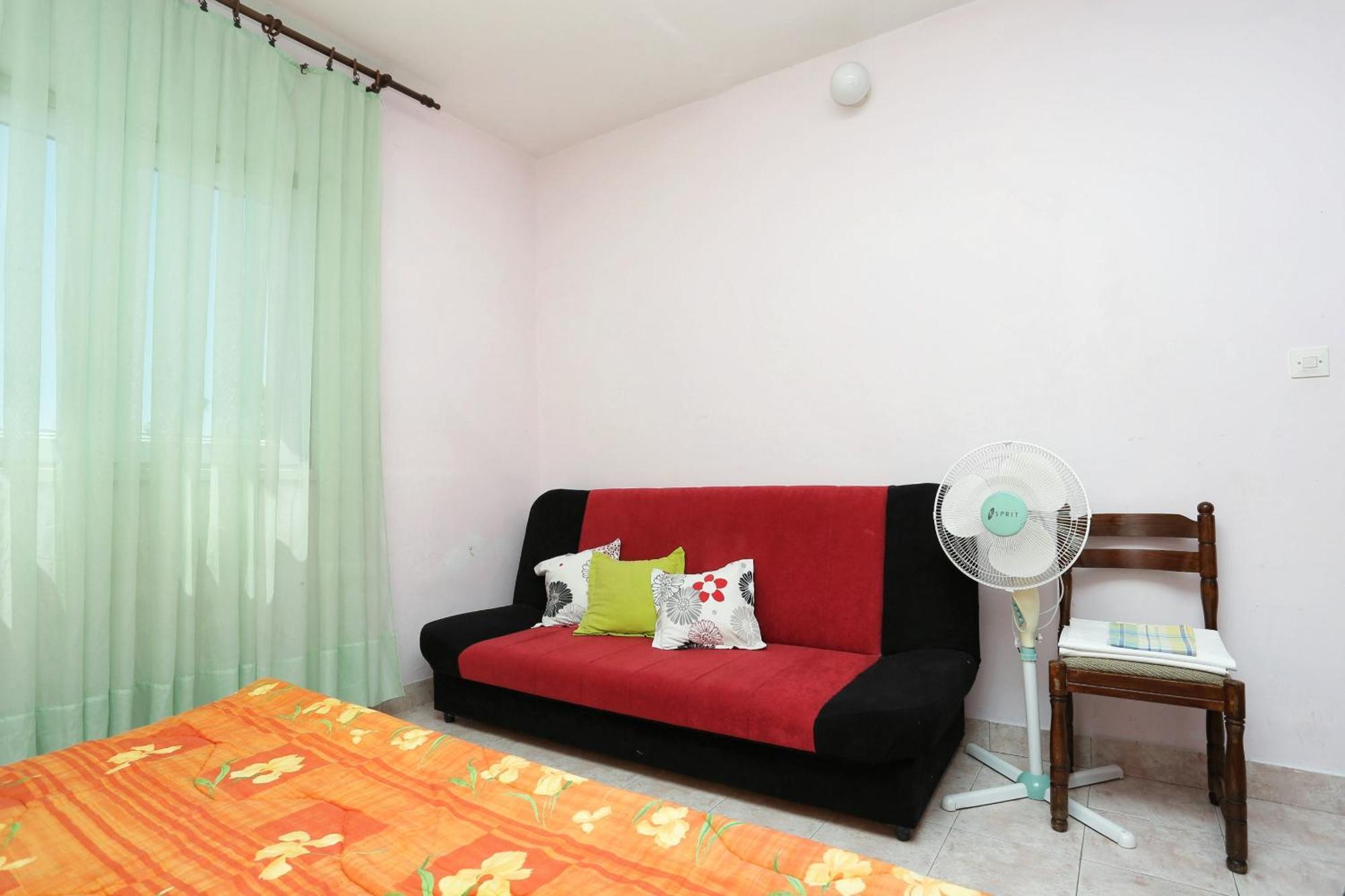 Apartments By The Sea Marusici, Omis - 1024 ميميتسا الغرفة الصورة